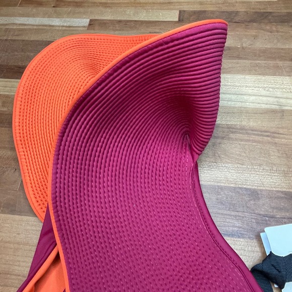 Johanna Ortiz Ayacucho Ruffle Reversible One Shoulder Bikini Top burgundy Small - Picture 4 of 10